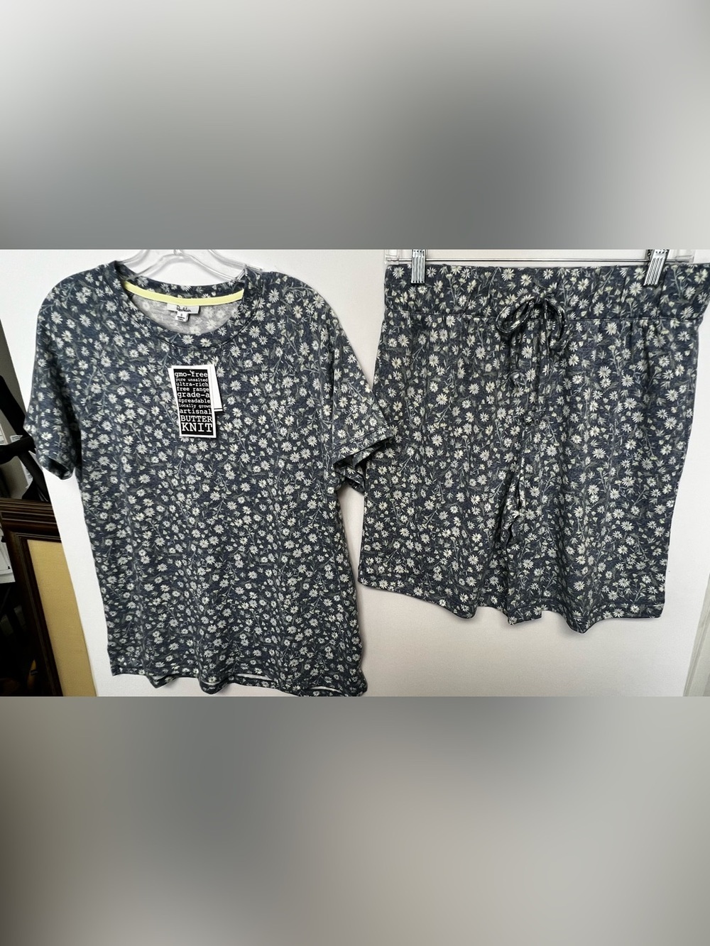 ROUDELAIN SHORT SLEEVE CREWNECK SHORTY PAJAMA SET SIZE SMALL COLOR IMEDIUM BLUE